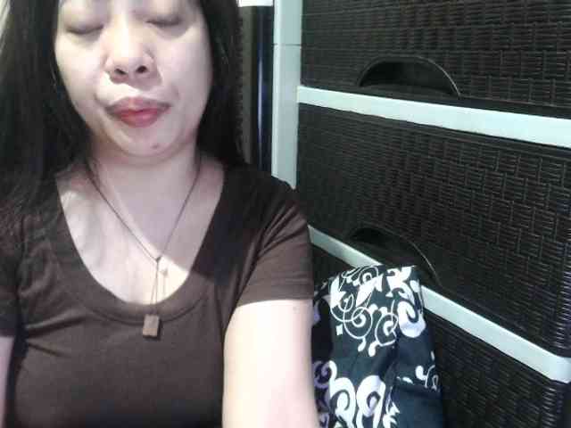 Cassiee webcam