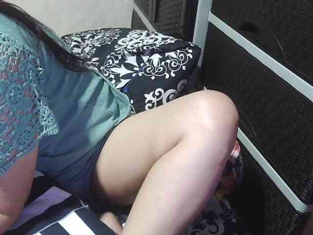 Cassiee webcam