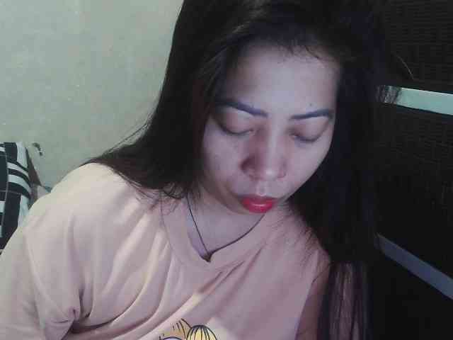 Cassiee webcam
