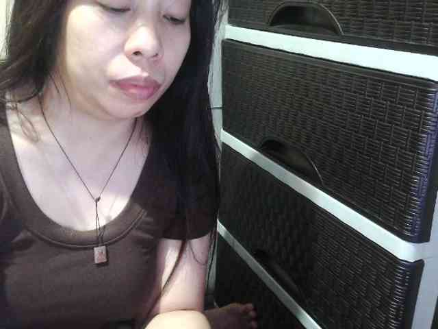 Cassiee webcam