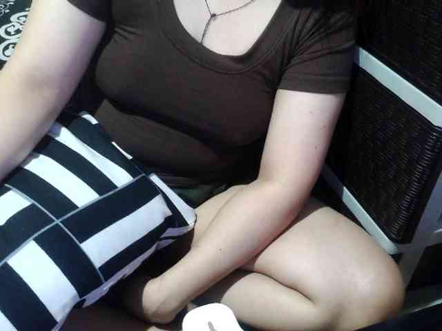 Cassiee webcam