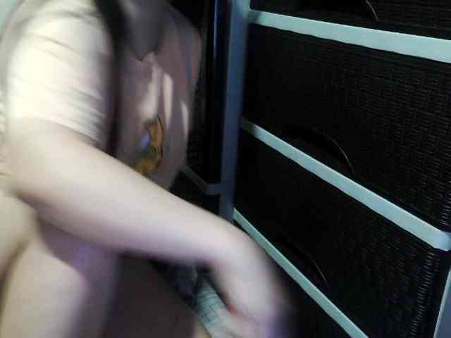 Cassiee webcam