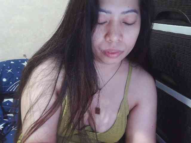 Cassiee webcam