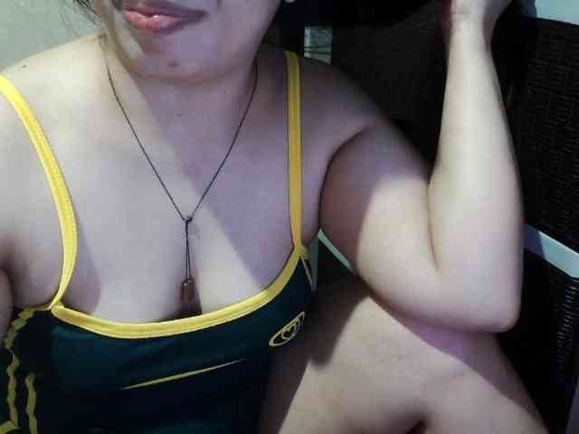 Cassiee webcam