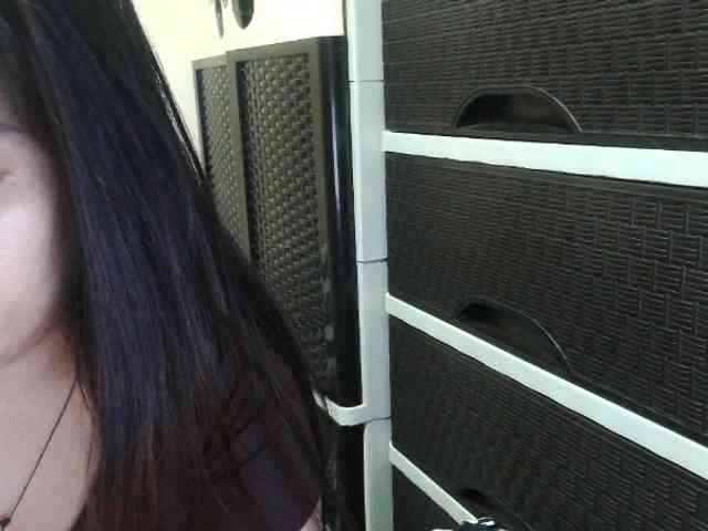 Cassiee webcam