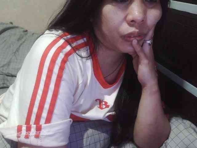 Cassiee webcam