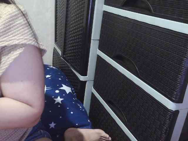 Cassiee webcam