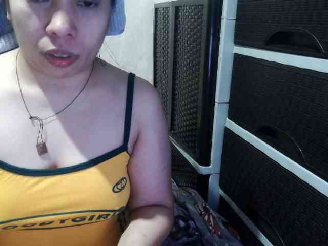 Cassiee webcam