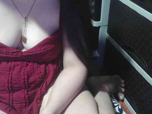 Cassiee webcam