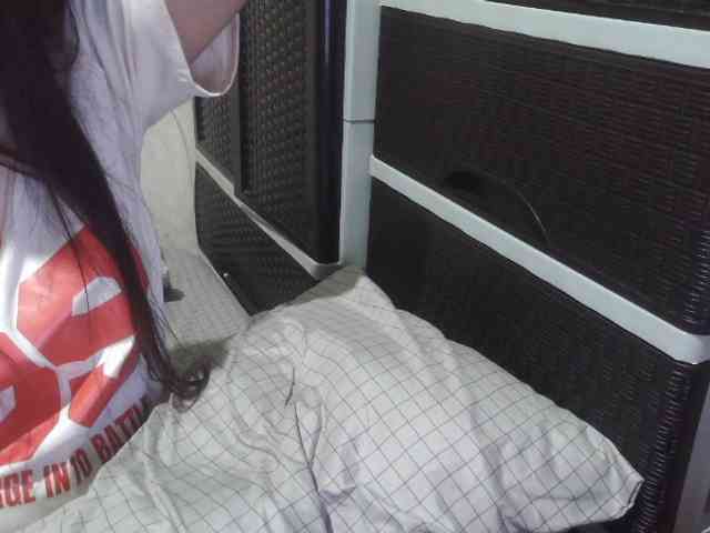 Cassiee webcam