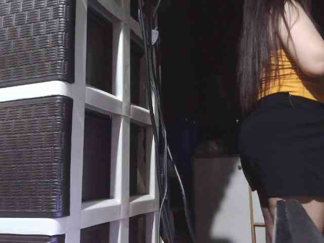 Cassiee webcam