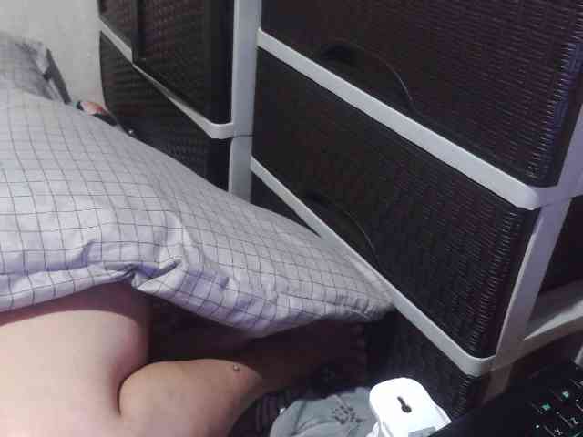 Cassiee webcam