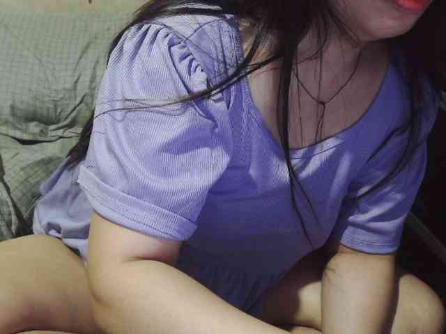 Cassiee webcam