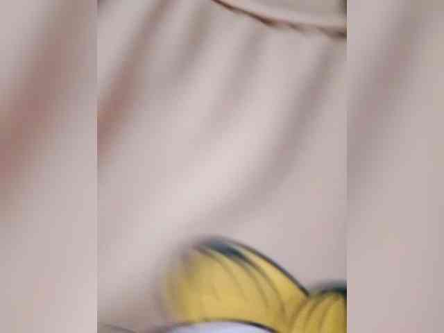 Cassiee webcam