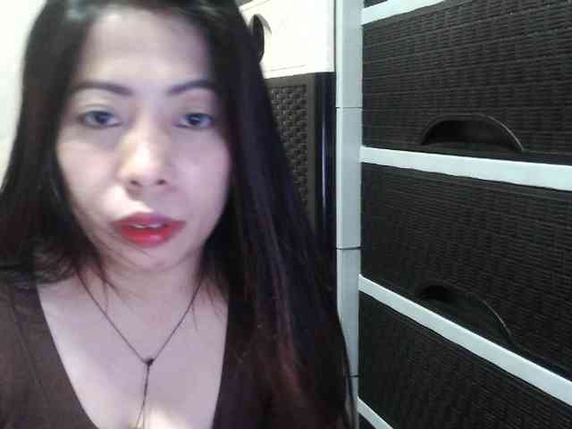 Cassiee webcam