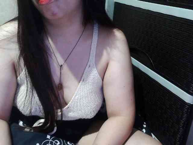 Cassiee webcam
