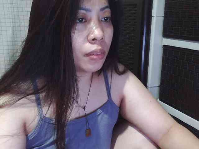 Cassiee webcam