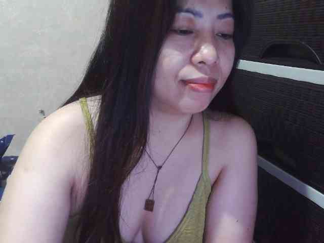 Cassiee webcam