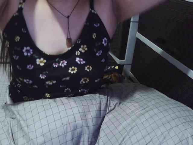 Cassiee webcam
