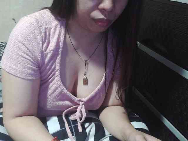 Cassiee webcam