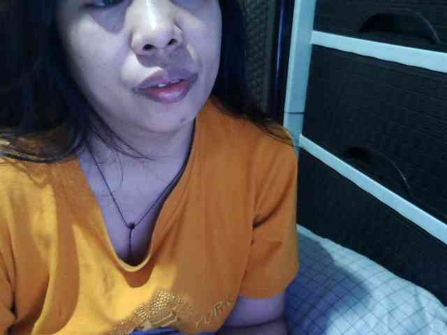 Cassiee webcam