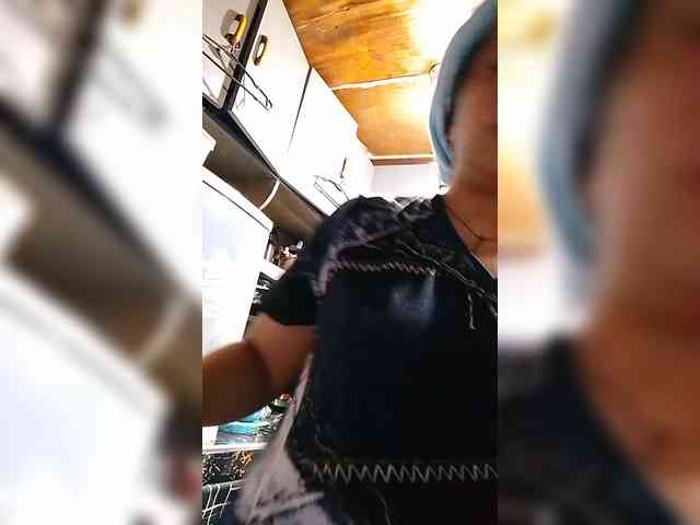 Cassiee webcam