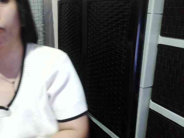 Cassiee webcam