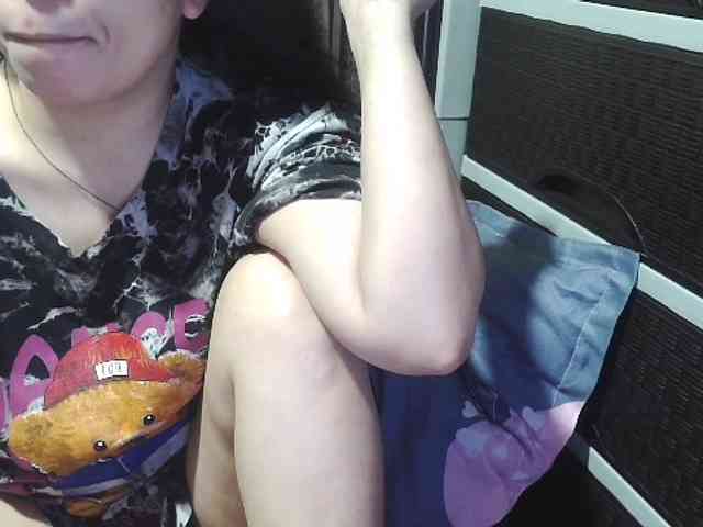 Kazzandra webcam