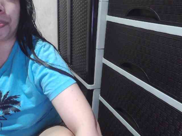 Cassiee webcam