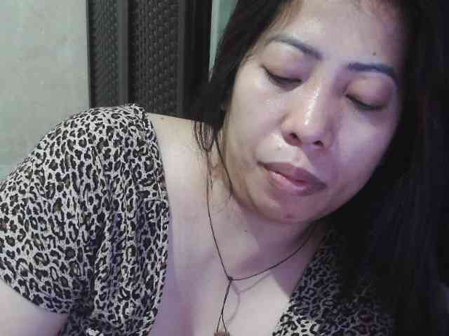 Cassiee webcam