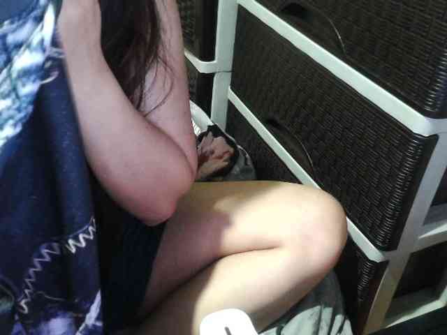 Cassiee webcam