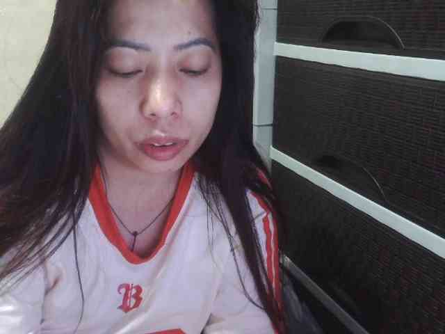 Cassiee webcam