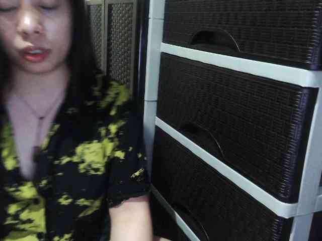 Cassiee webcam