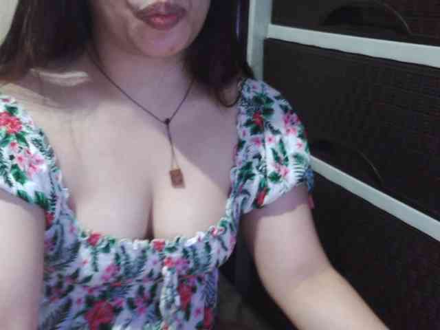 Cassiee webcam