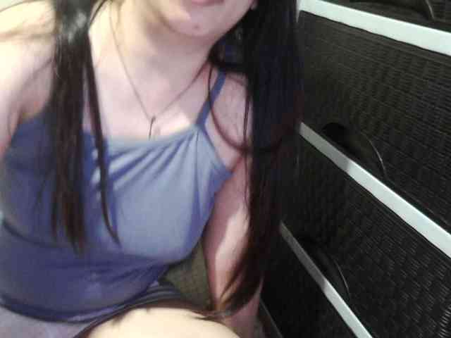 Cassiee webcam