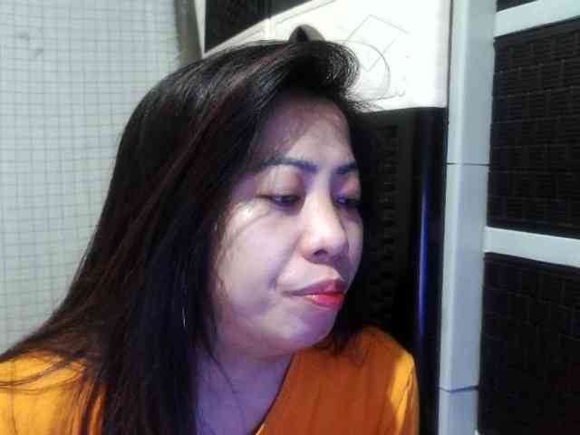 Cassiee webcam