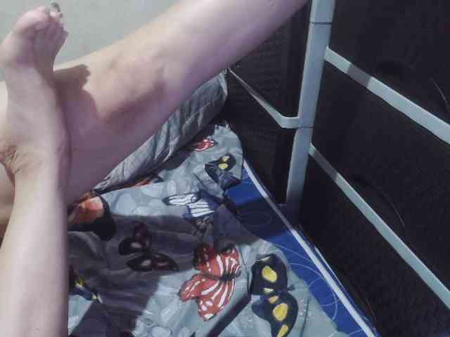 Cassiee webcam
