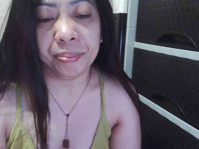 Cassiee webcam