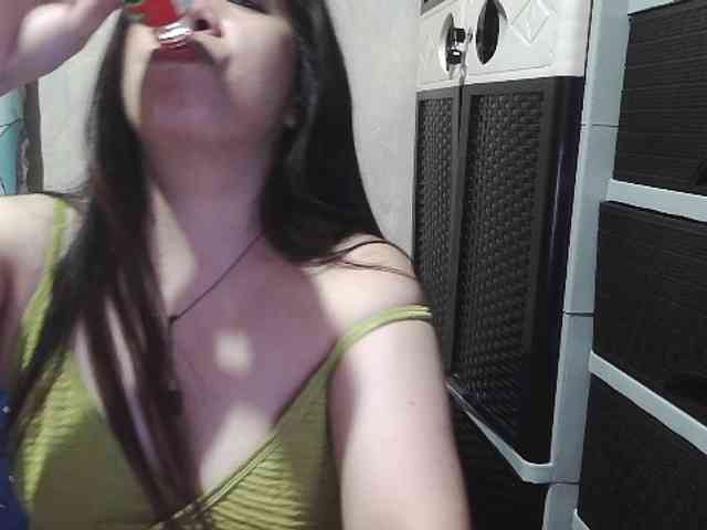 Cassiee webcam