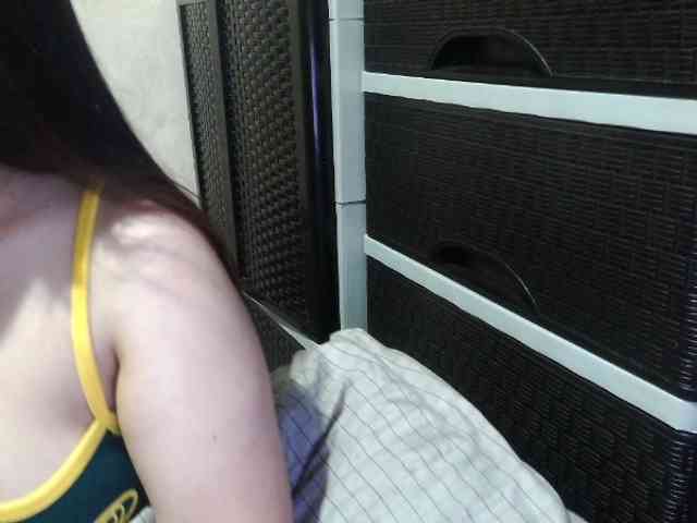 Cassiee webcam