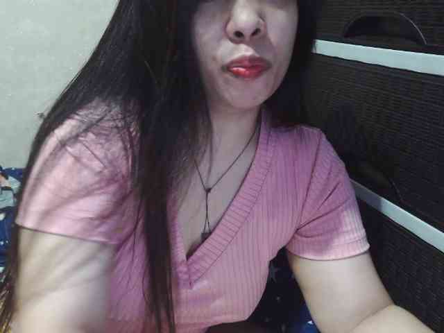 Cassiee webcam