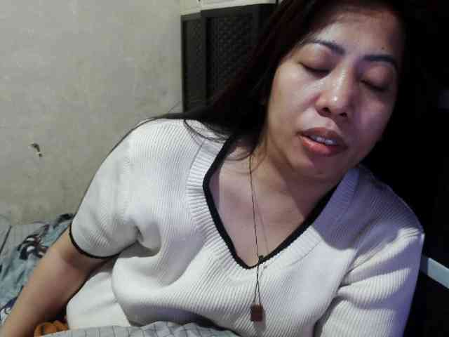 Cassiee webcam