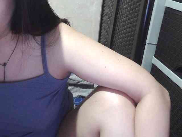 Cassiee webcam