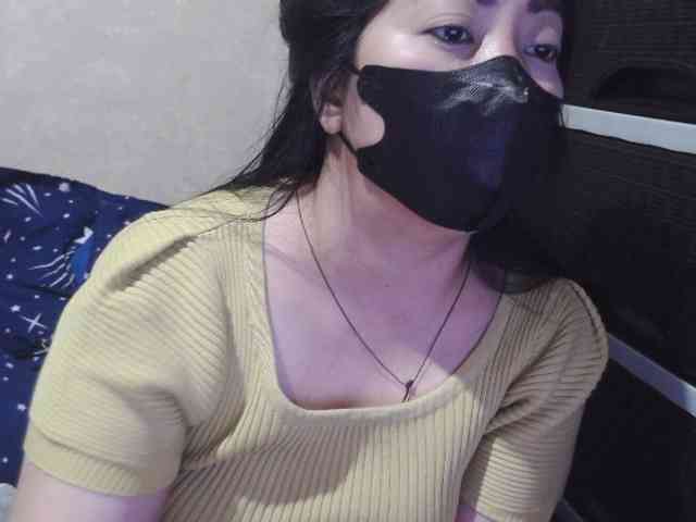 Cassiee webcam