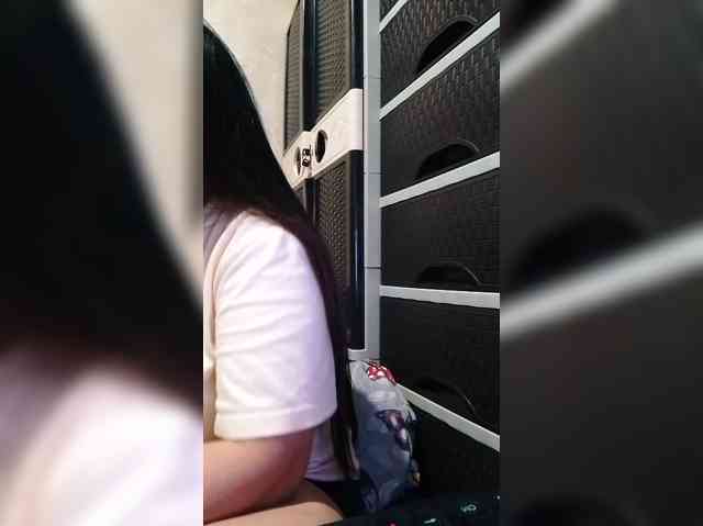 Cassiee webcam