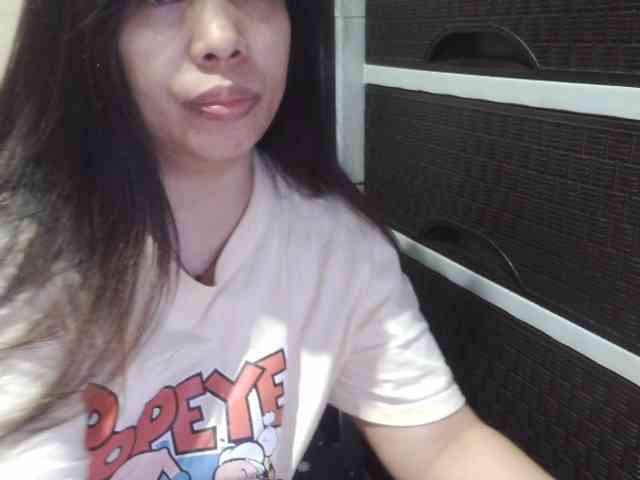 Cassiee webcam