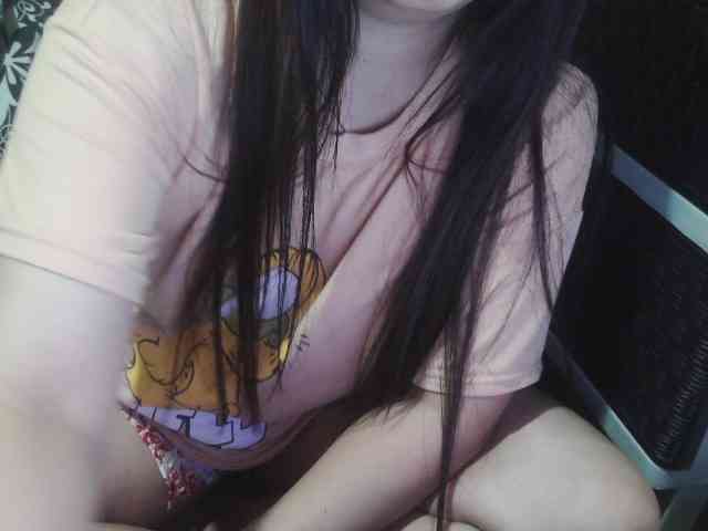Cassiee webcam