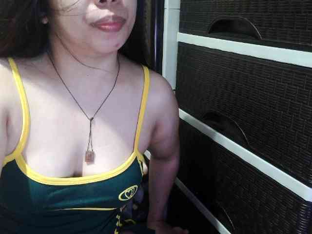 Cassiee webcam