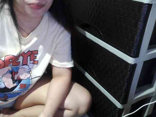 Cassiee webcam