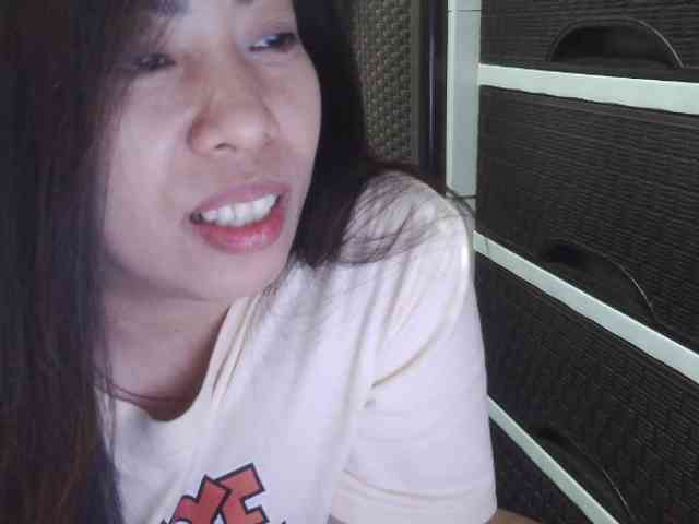Cassiee webcam